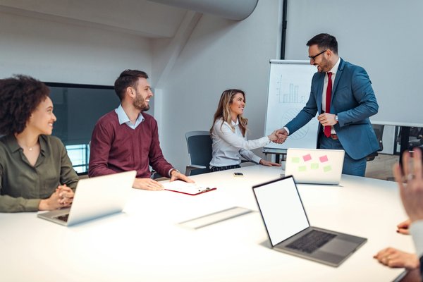 Explorez les meilleures promotions des logiciels de marketing